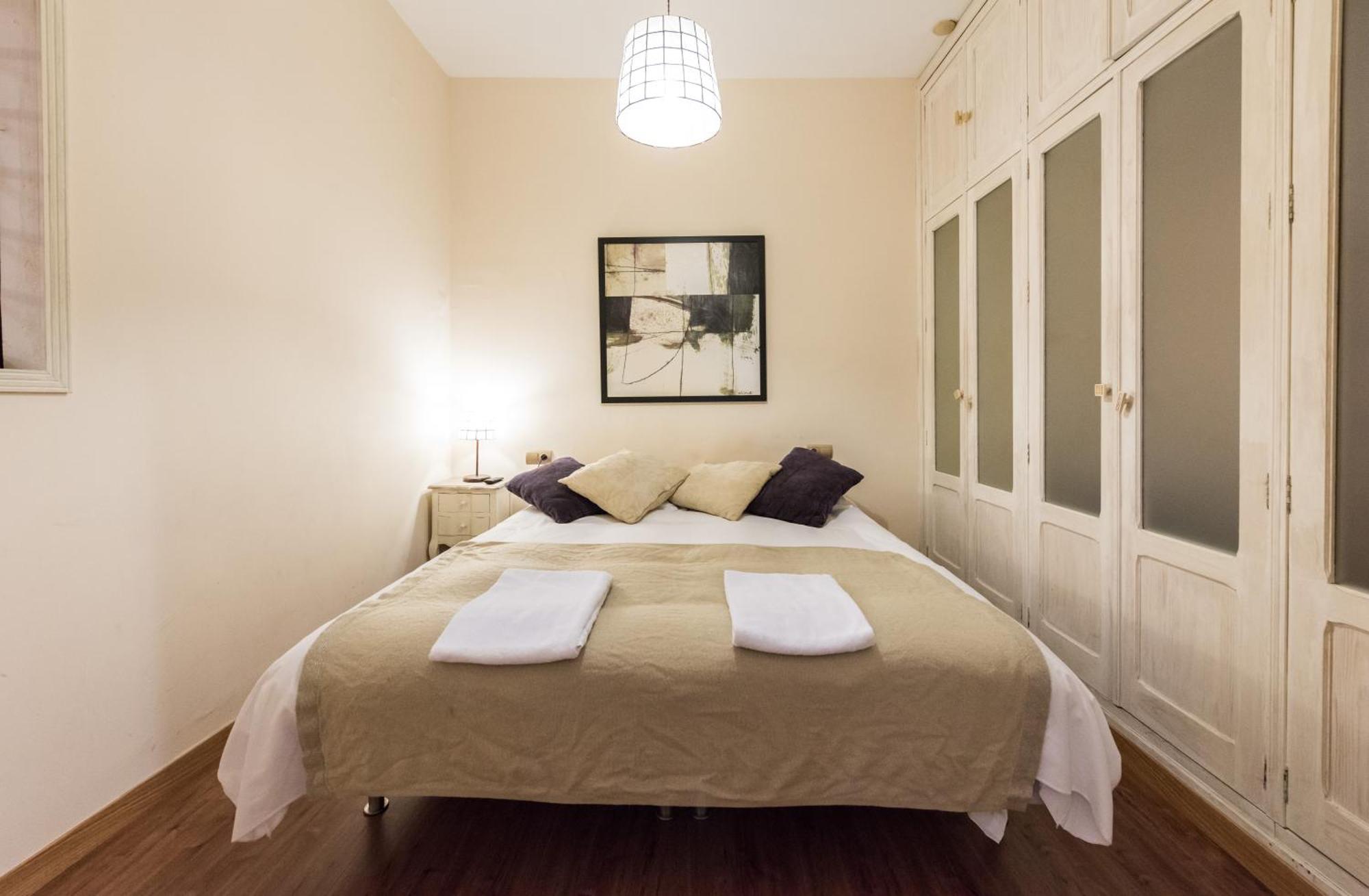 Downtown Jacuzzi Apartment Madrid Ngoại thất bức ảnh