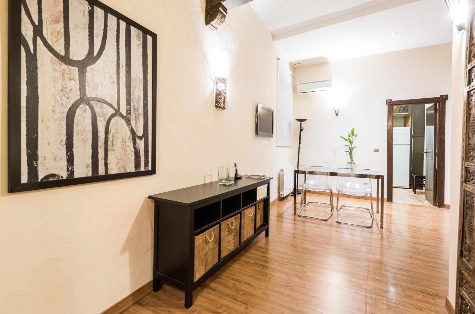 Downtown Jacuzzi Apartment Madrid Ngoại thất bức ảnh